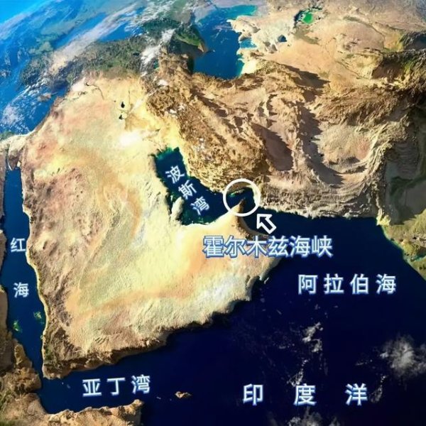 中国船东油轮首次被炸！有意还是误击？中方做出回应，呼吁降温